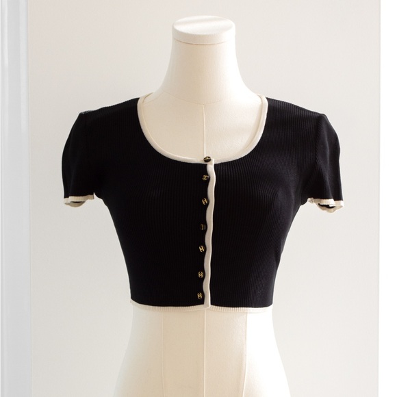 Chanel Spring 1995 Black White 95P Crop Cardigan - Picture 3 of 11